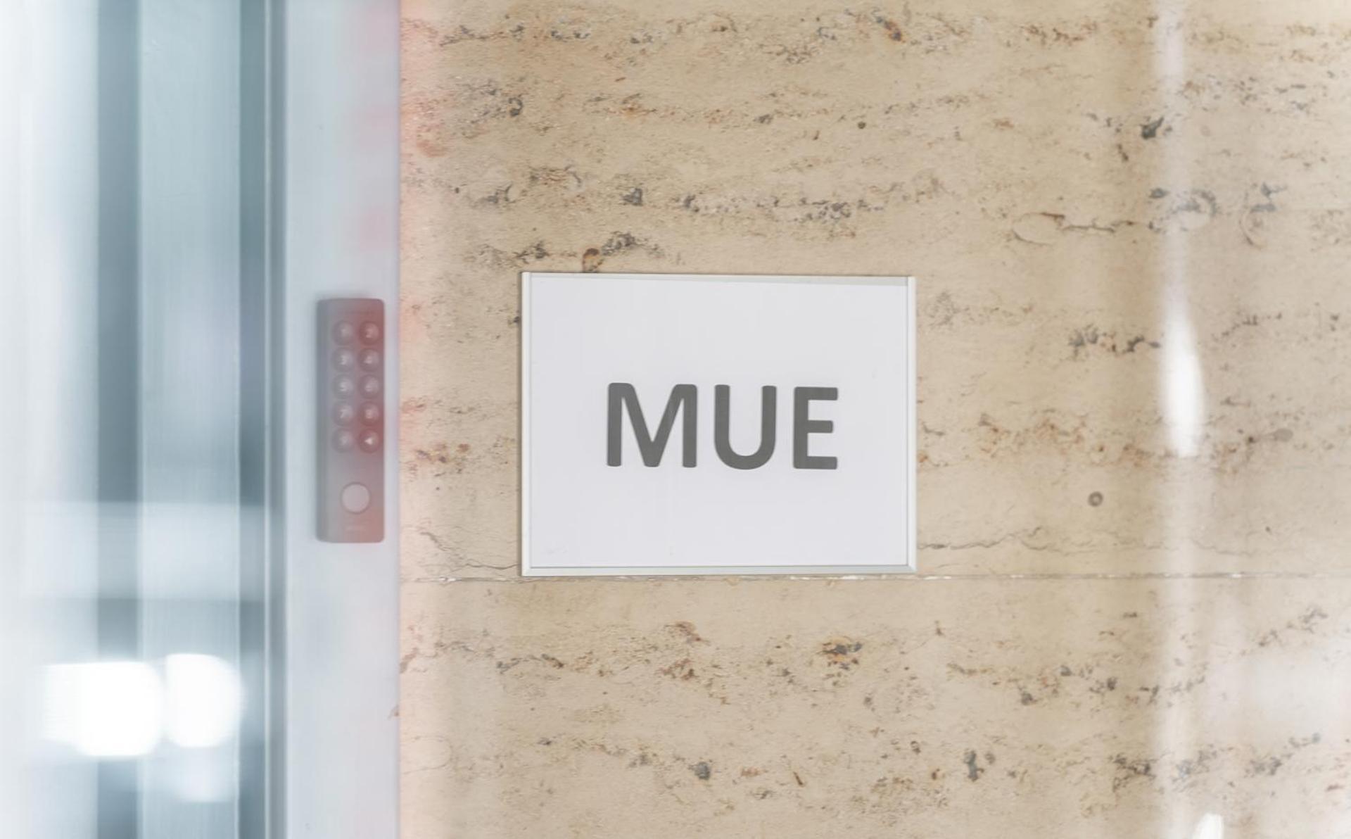 Mue Cubes Hotel Gundelfingen  Buitenkant foto